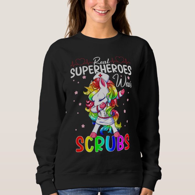 Real Superheroes Bära Scrubs Nursing Dabbing Unico T Shirt (Framsida)