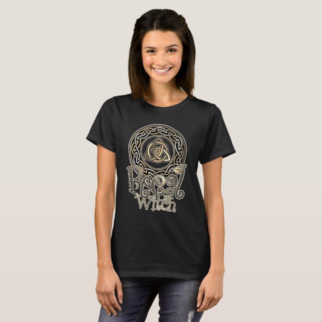 Real Witch T Shirt (Hel framsida)