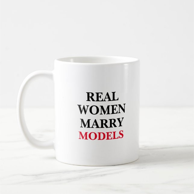 Real Women Marry Models Kaffemugg (Vänster)