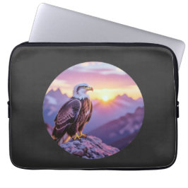 Realistic Eagle on Rock – Majestic Wildlife Scene Laptop Fodral