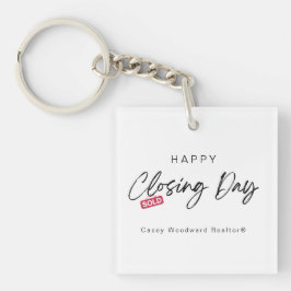 Realtor Closing Day | Minimalist New Homeowner 