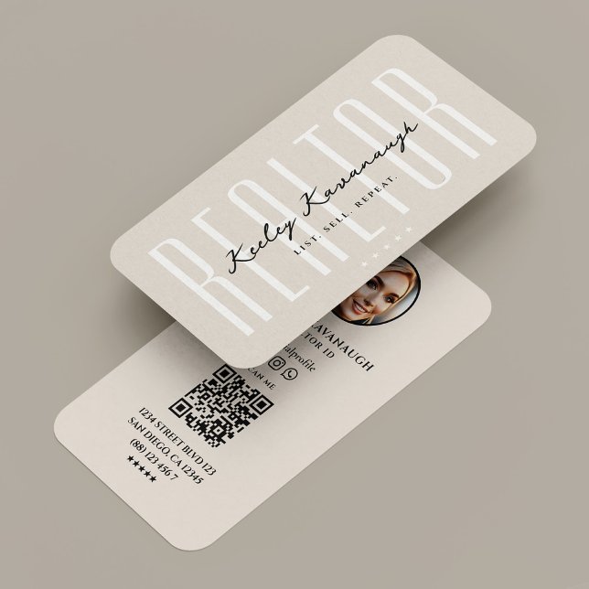 Realtor Photo Modern Beige i Gods Visitkort (Real Estate Mortgage Realtor Photo Modern Beige Business Card
)