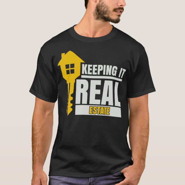 Realtorn Nyckel Real Gods Agent som håller den vid T Shirt (Framsida)