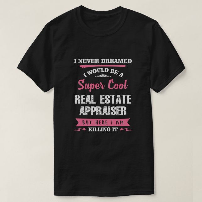 Realvärderare i Gods dömer det på ett lustigt sätt T Shirt (Design framsida)