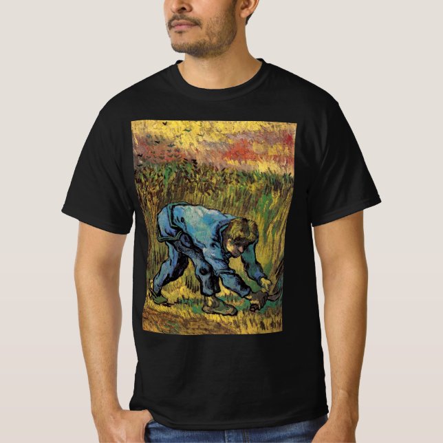 Reaper with Sickle by Vincent van Gogh T Shirt (Framsida)