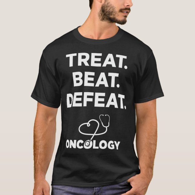 reat Beat Defect Oncology Sjuksköterska i Läkare T Shirt (Framsida)
