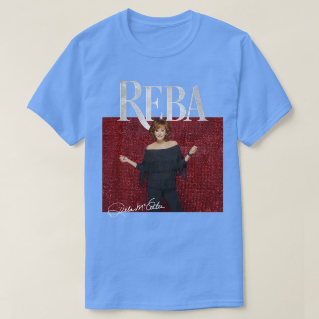 Reba lever på konsert 2022 med Namnteckning T Shirt (Design framsida)
