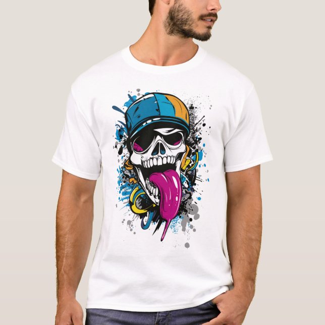 Rebel Skull Graffiti Streetwear T Shirt (Framsida)