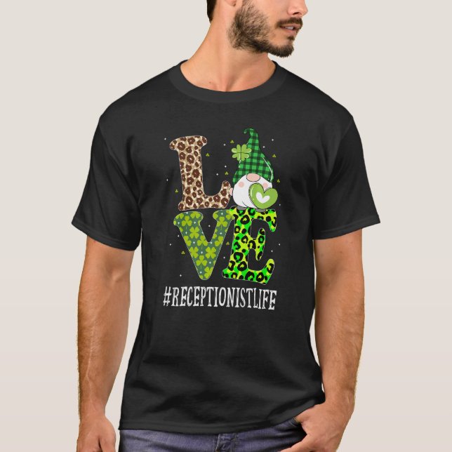 Receptionist Kärlek St patricks day Gnome Leopard  T Shirt (Framsida)