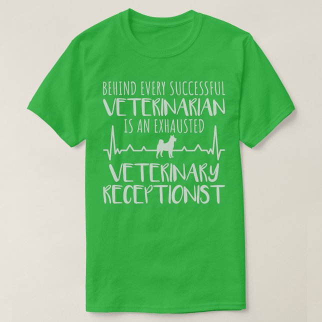 Receptionist Veterinarian Vet Tech Assi T Shirt (Design framsida)
