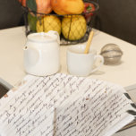 Recipe Heirloom Tea Towels Kökshandduk<br><div class="desc">För en unik gåva bakar du en sats av höger från ett av mormas uppskattade recept, och gåva tillsammans med en tehandduk av arvskarven som är tryckt med samma recept. Vänd handskrivna recept från mor eller mormor eller moster till vackra och sentimentala tehanddukar för daglig använda. Det är enkelt att...</div>