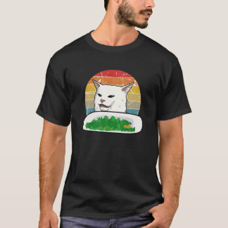 Recro Yelling Confused Cat Internet Meme Vegan Kit T Shirt