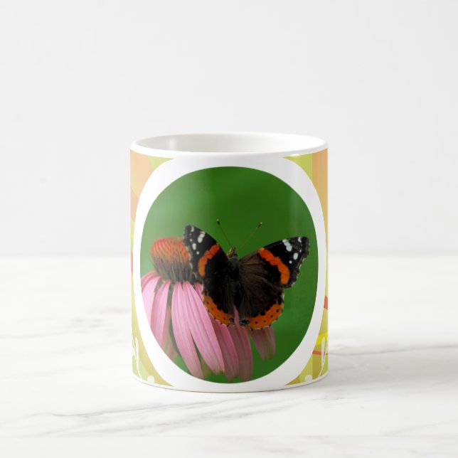 Red Admiral Butterfly Kaffemugg (Center)