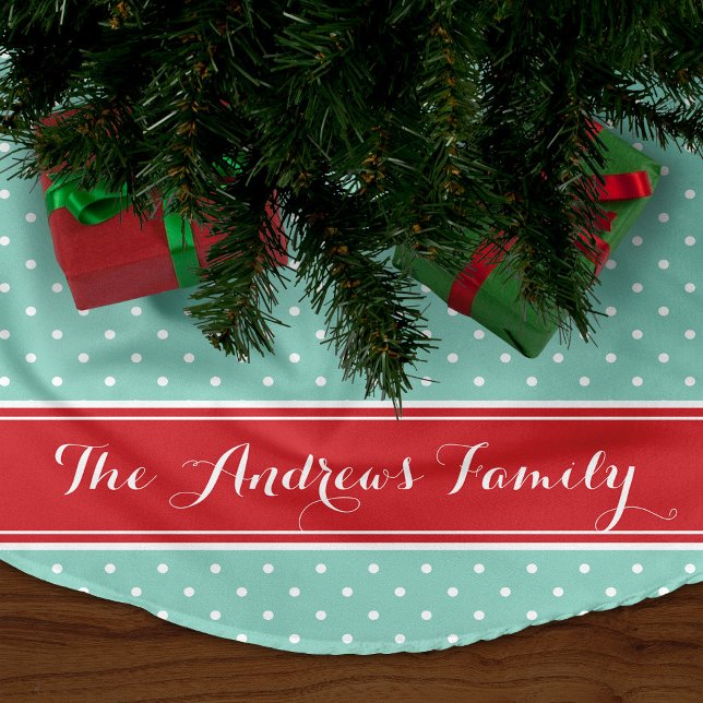 Red and Aqua Preppy Dots Monogram Julgransmatta Borstad Polyester (Skapare uppladdad)