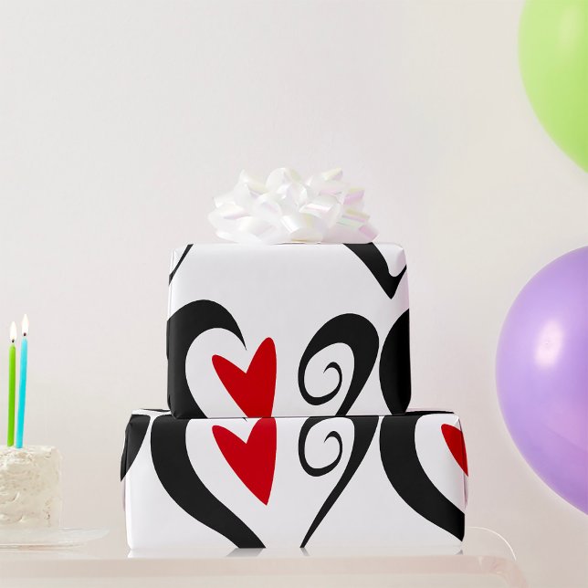 Red and Black Abstrakt Heart Modern Romantic Presentpapper (Skapare uppladdad)