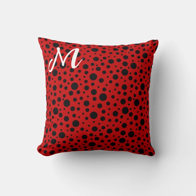 Red and black polka dots funny ladybug kudde (Framsida)