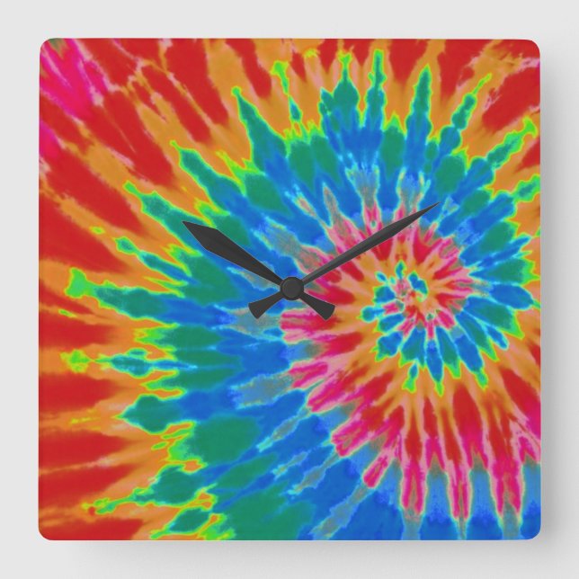 Red and Blue Tie Dye Clock Fyrkantig Klocka (Framsida)