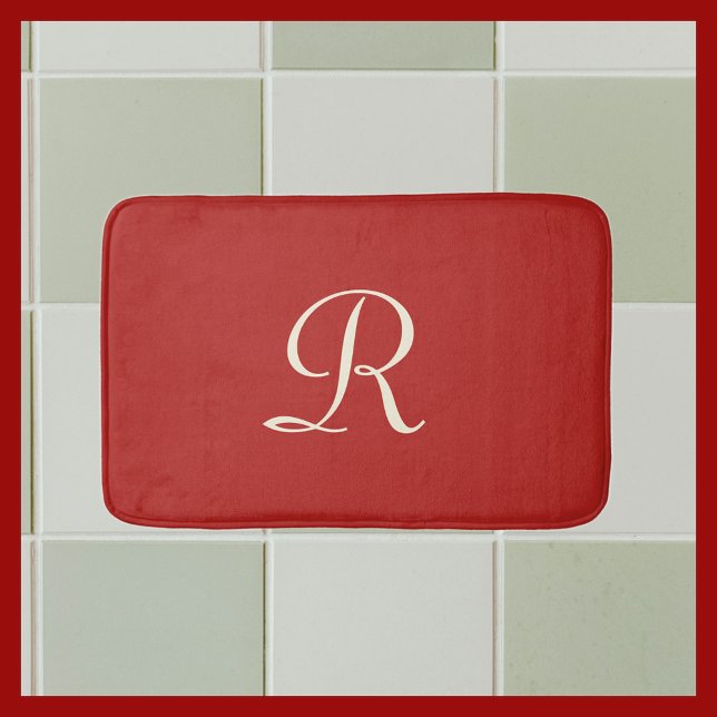 Red and Cream Monogrammed Plush Bath Mat Badrumsmatta (Skapare uppladdad)