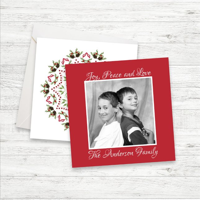Red and Grönt Holly Berries One Photo Julkort (Christmas Photo card with unique square template and holiday mandala.)