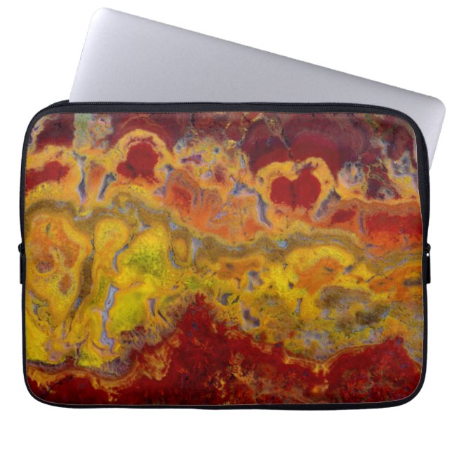 Red and gult Crayloa Jasper Laptop Sleeve (Framsidan)
