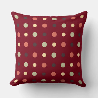 Red and Mauve Dots Kudde