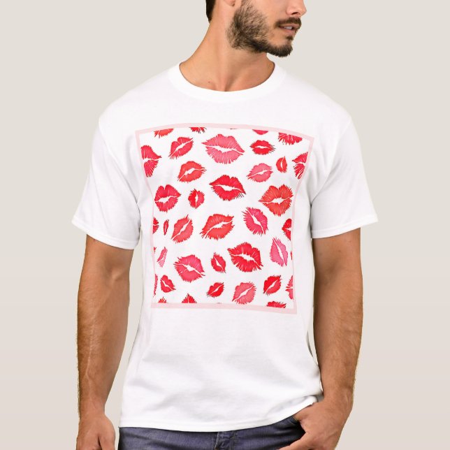 Red and Rosa Lip Mönster Art T Shirt (Framsida)