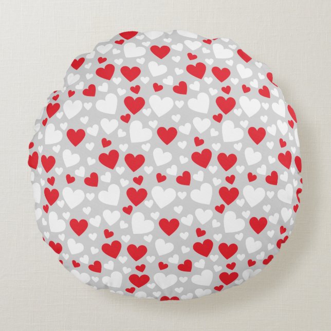 Red and White Hearts Throw Pillow Rund Kudde (Framsidan)