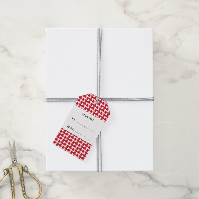 Red and White Houndstooth Your Monogram Presentetikett (Med Snöre)