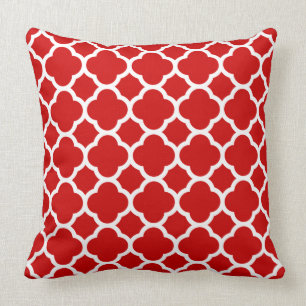 Red and White Quatrefoil Mönster Kudde