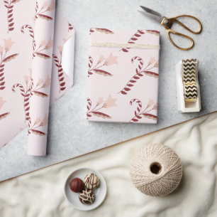 Red and White Scandinavian Blommigt Presentpapper