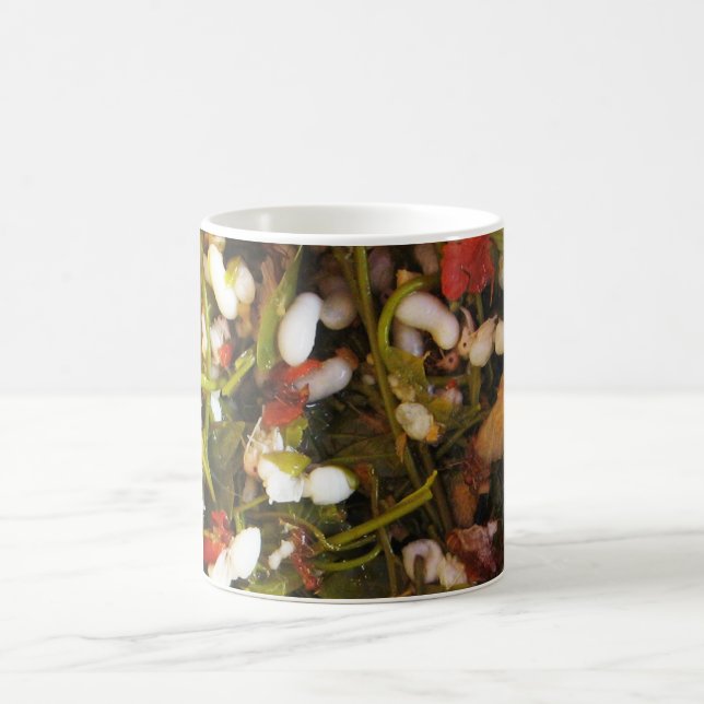 Red Ant Egg Salad ... Thai Street Food Magisk Mugg (Center)