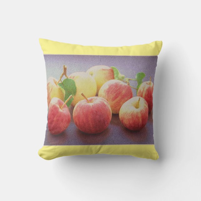 "Red Apples Fruit" Cute Photo. Köp nu Kudde (Framsida)