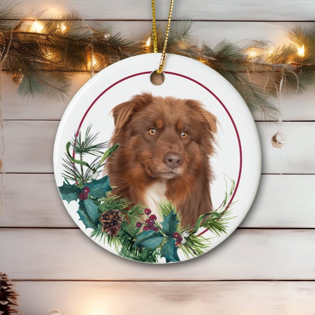 Red Australian shepherd Hund Evergreen Berry Wande Julgransprydnad Keramik (Skapare uppladdad)