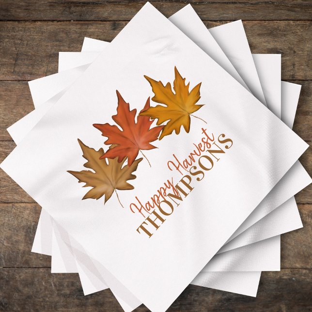 Red Autumn Höst löv Rustic Harvest Anpassningsbar Pappersservett (Custom family name fall leaves artwork for Thanksgiving gatherings.)
