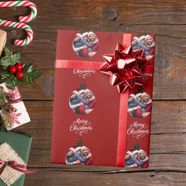 Red Bauble roligt-skript jul Presentpapper (Skapare uppladdad)