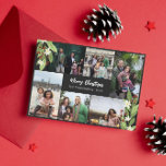 Red Berry Greenery Photo Collage God jul Julkort<br><div class="desc">Fotokollage julkort med grönaktiga vingar med vita blommor och röda bär med sex foton av din familj.</div>