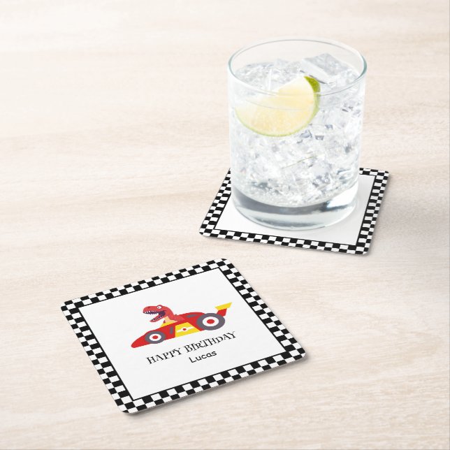 Red Birthday Dinosaur tävling-bilpojken tävla namn Underlägg Papper Kvadrat (Insitu)