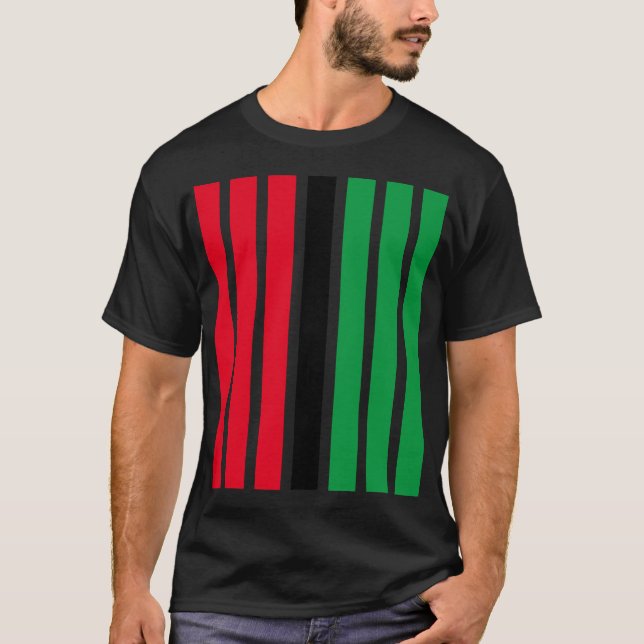 Red Black Green Kwanzaa T-Shirt (Framsida)