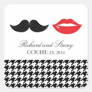 Red, Black & White Mustache & Läppar Houndstooth W Fyrkantigt Klistermärke