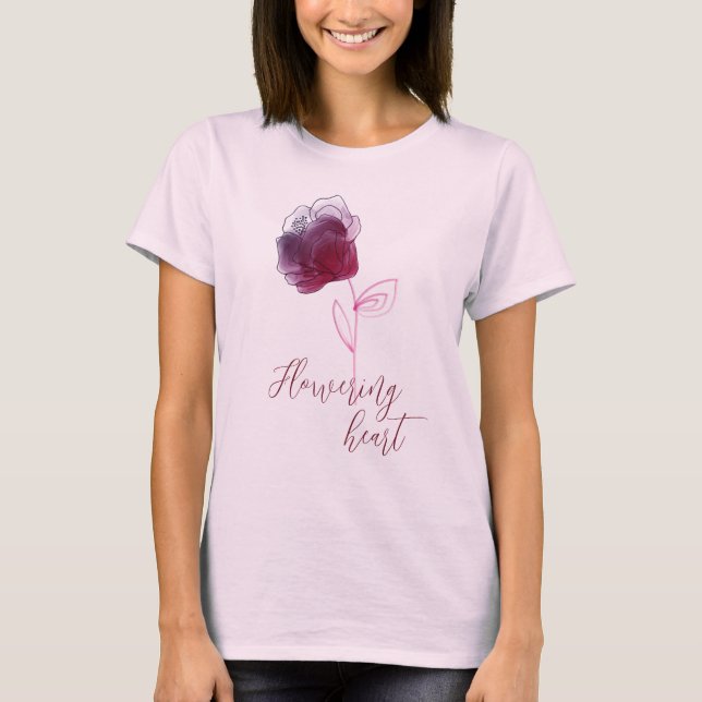Red Blommar Heart T Shirt (Framsida)