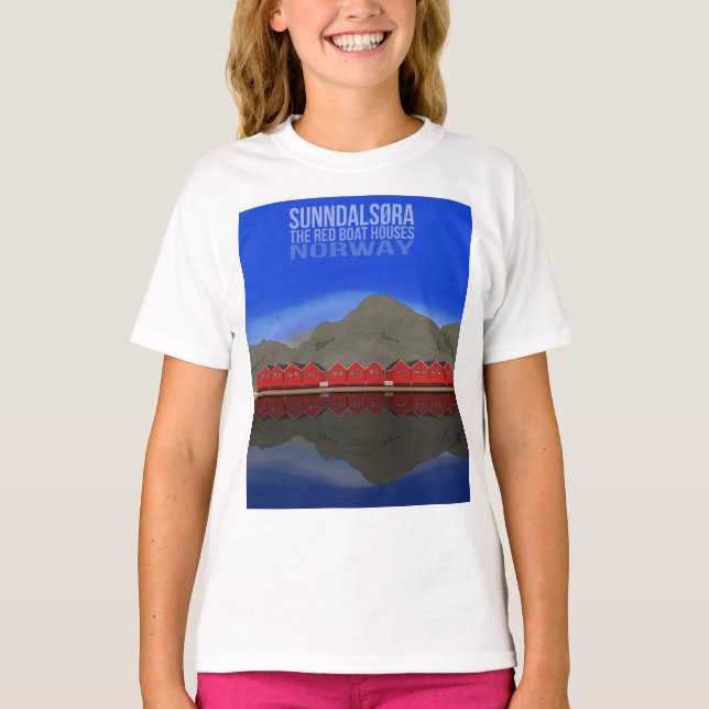 Red Boat Houses Sunndalsøra-Norgen T Shirt (Framsida)