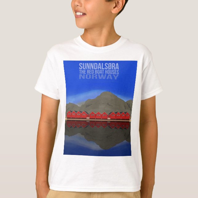 Red Boat Houses Sunndalsøra-Norgen T Shirt (Framsida)