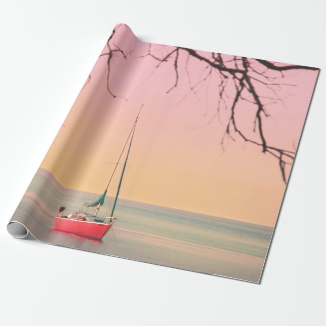 RED BOAT ON BEACH UNDER SUNSET PRESENTPAPPER (Utrullad)
