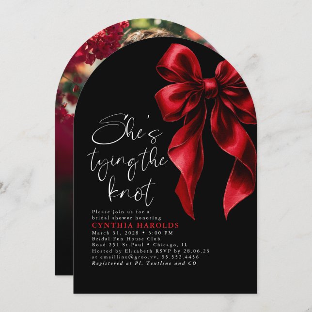 Red Bow Hon Gifter sig Möhippa Photo Inbjudningar (Fram/baksida)