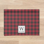 Red Buffalo Check Play Monogram Helgdag Kökshandduk<br><div class="desc">Anpassningsbar-designad monokerhandduk för julhelgen med modern stil,  svart och röd buffelbock,  plaid design med personlig original och familj namn.</div>