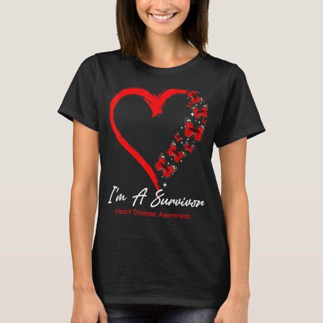 Red Butterfly Heart I är en Survivor Heart Disease T Shirt (Framsida)