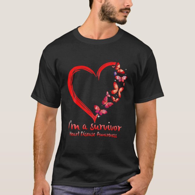 Red Butterfly Heart I'm A Survivor Heart Disease A T Shirt (Framsida)