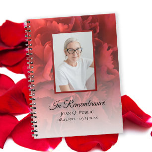 Red Carnation Blommigt Firande of Life Funeral Anteckningsbok