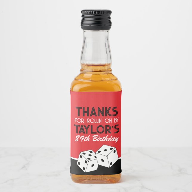 Red Casino Dice Birthday Favor Spritflaskor Etikett (Framsida)