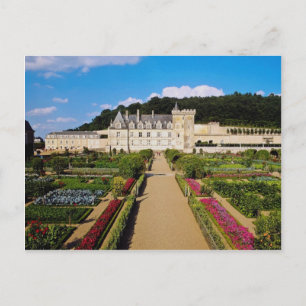 Red Chateau de Villandry and yard, Loire Valley, Vykort